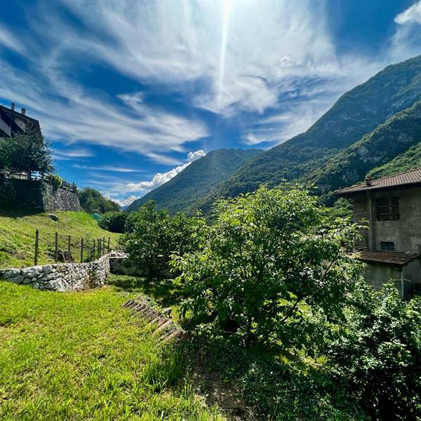 LEDRO - INCANTEVOLE TERRA-CIELO CON GIARDINO