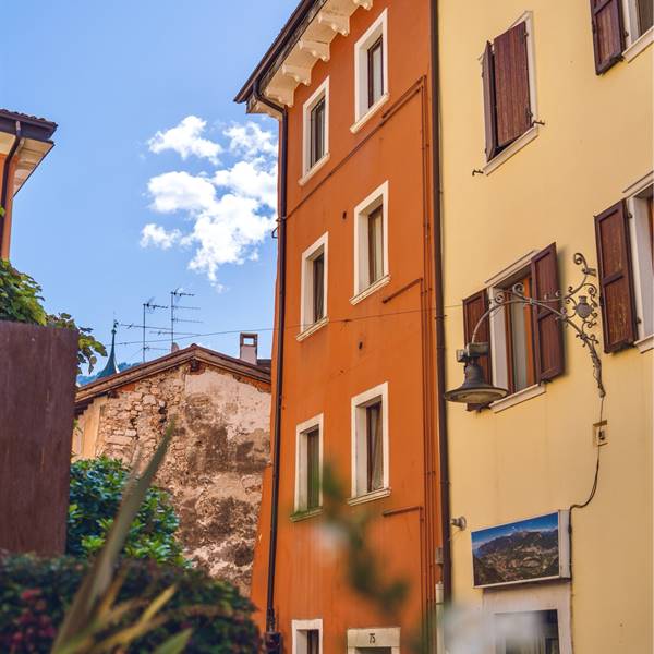 ARCO - MANSARDA IN CENTRO STORICO