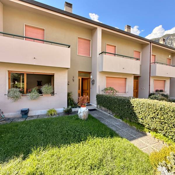 RIVA - VILLA A SCHIERA IN NUDA PROPRIETÀ