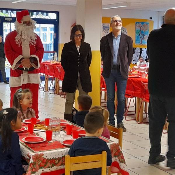 Pranzo di Natale con  sindaco,Assessore e Don Dario