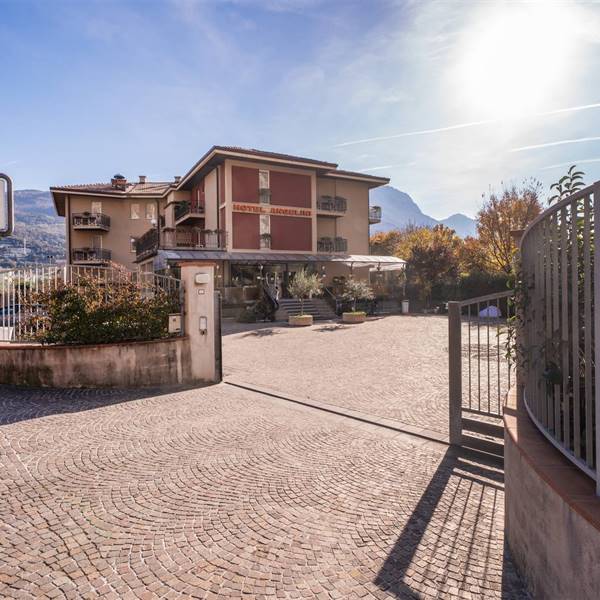 Hotel Angelini Torbole