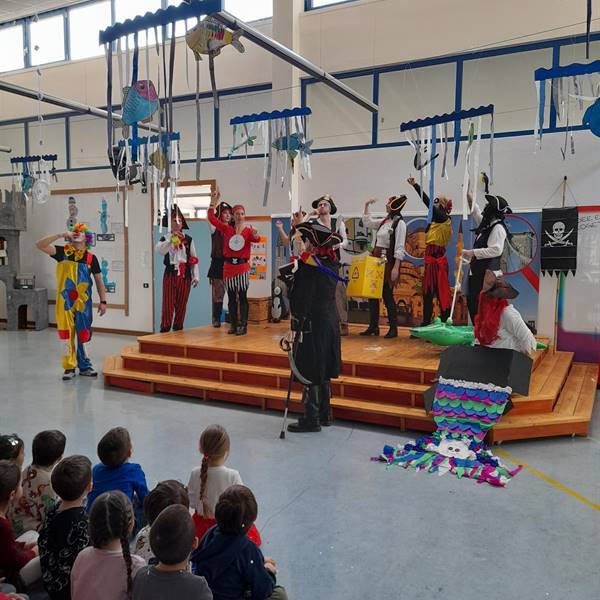 Carnevale scenetta con i genitori