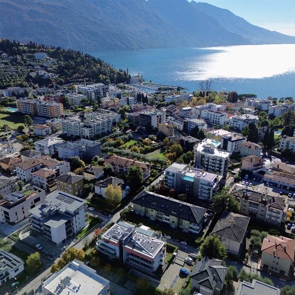 RIVA - BILOCALE IN FASCIA LAGO