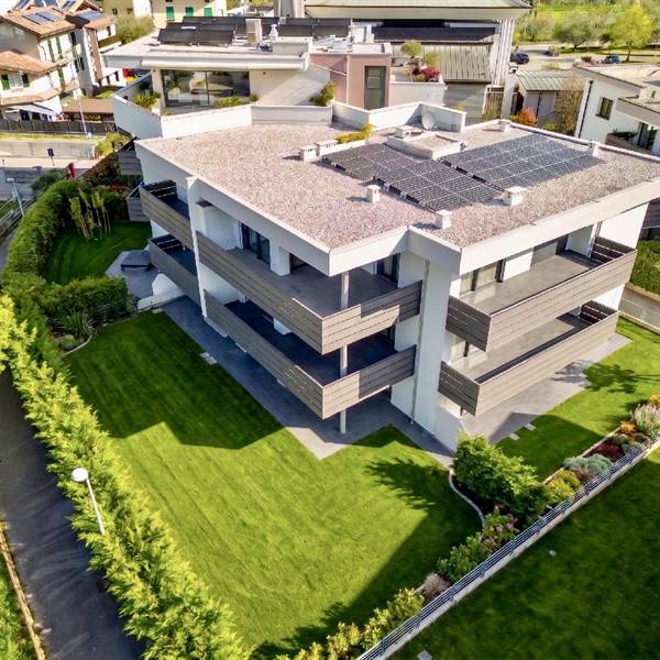 RIVA - TRILOCALE CON GIARDINO