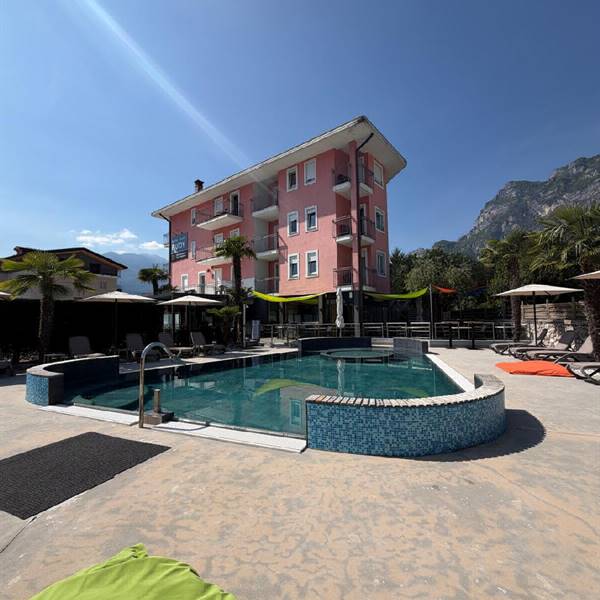 Hotel Rudy #lagodigarda