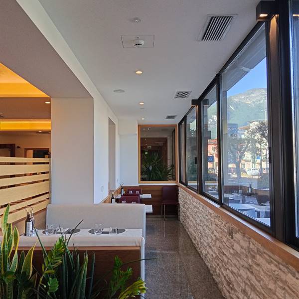Restaurant #hotelrudy #lakegarda