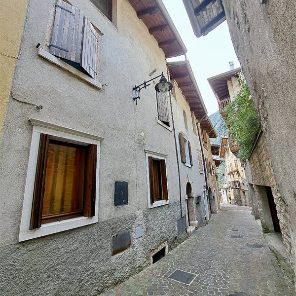 TENNO - ACCOGLIENTE MONOLOCALE