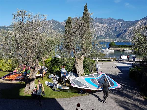 surf  courses start !!! Camping Campagnola