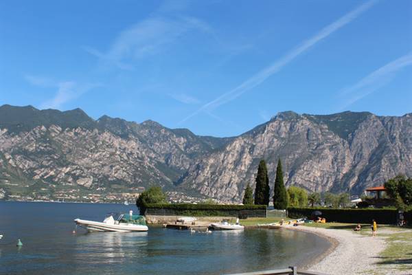 Unsere Strand, gegenüber uns