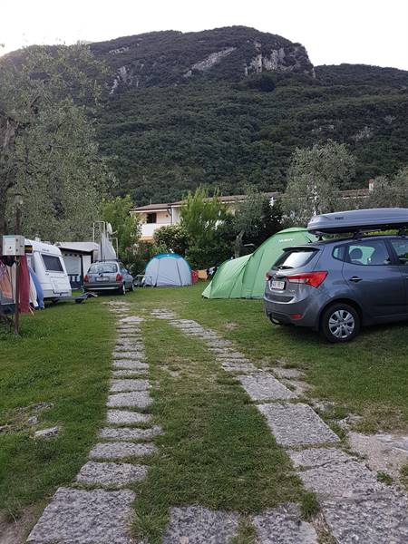 zelten in camping campagnola