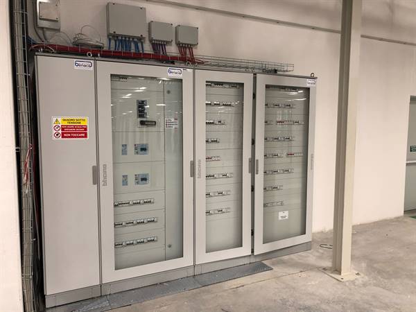 Impianti elettrici - QUADRO ELETTRICO