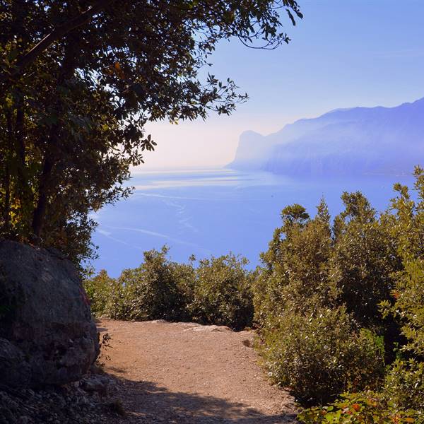 Busatte-Tempesta mit Blick auf den Gardasee!