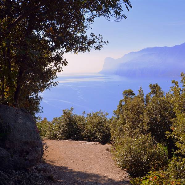 Busatte-Tempesta mit Blick auf den Gardasee!