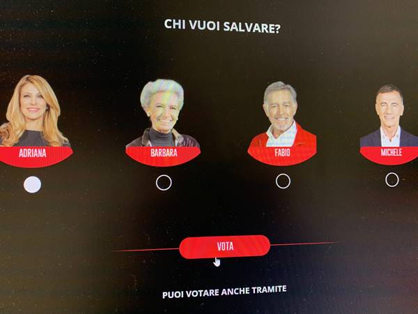 Ancora oggi per votare Adriana!